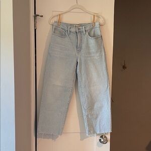 Madewell - the perfect vintage wide/leg cropped jean